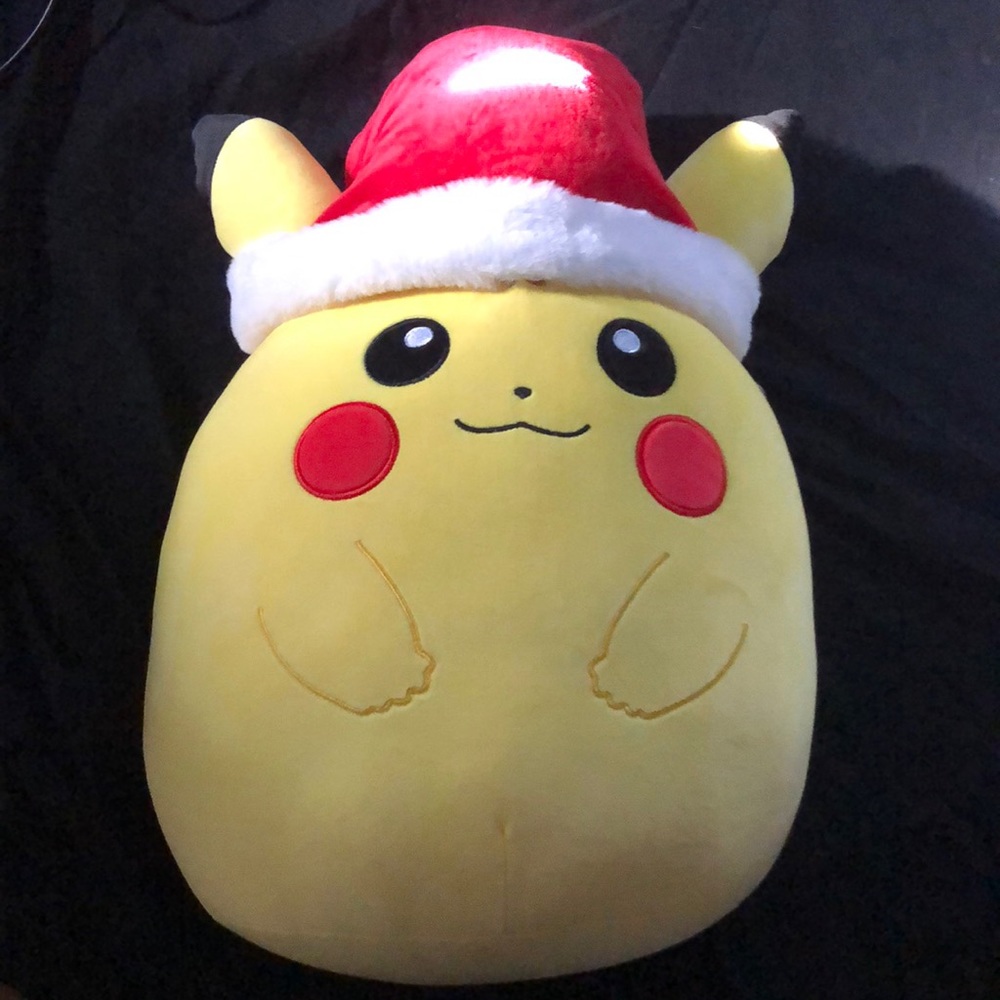Squishmallows 14” Pikachu Santa (RARE)